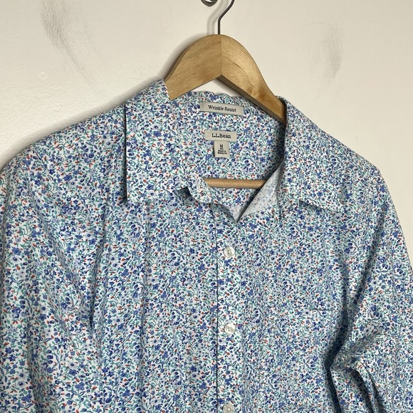 LL Bean Floral Print Button Up Shirt Womens Size M Wrinkle Resistant Cotton - Picture 2 of 7